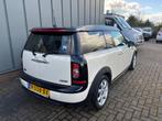 Mini Mini Clubman 1.6 Cooper AIRCO//CRUISE//NAVI//ELEC.RAMEN, 15 km/l, 4 cilinders, 4 stoelen, Leder en Stof