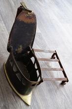 Om 1875 - 1900 Strijkbout Strijkijzer Strijk Bout Kolenbout, Ophalen of Verzenden