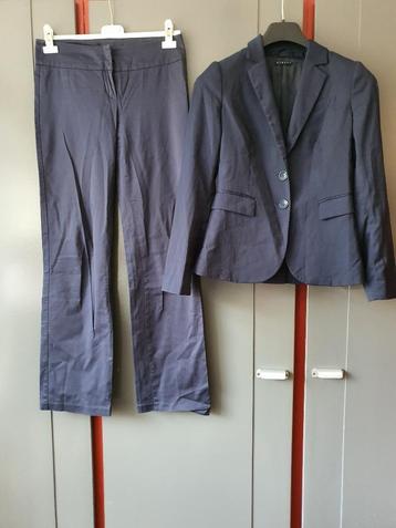 Donkerblauw Sisley Broekpak – Maat M – Pantalon & Colbert beschikbaar voor biedingen