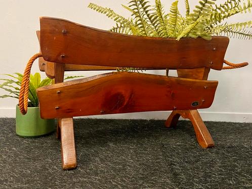Vintage krantenbak plantenbak jaren 60/70 retro lectuurbak, Huis en Inrichting, Woonaccessoires | Krantenbakken en Lectuurbakken