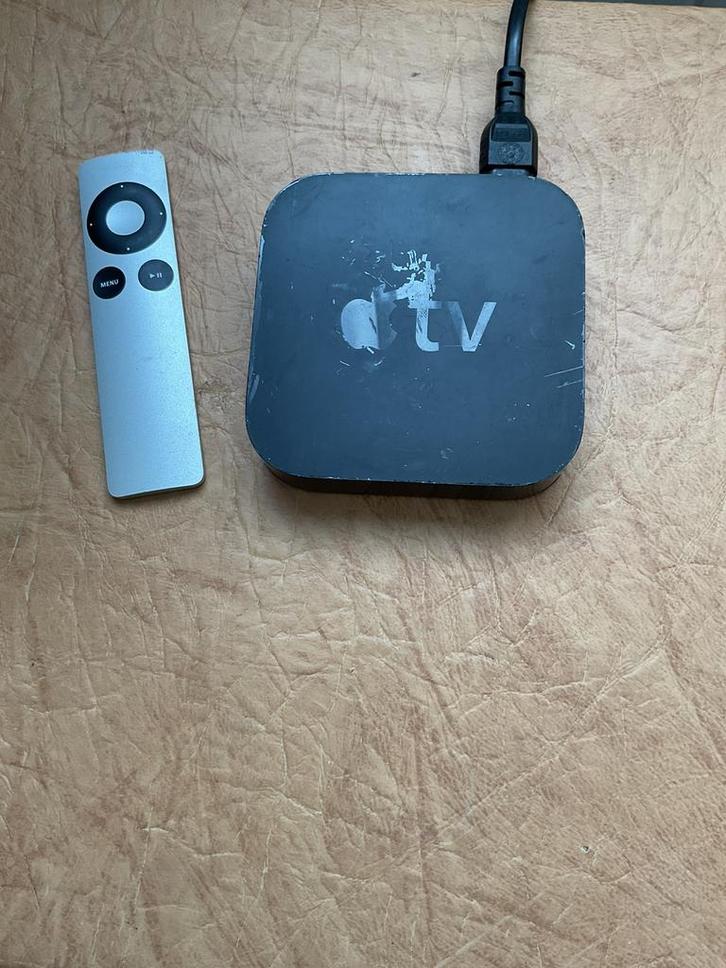 🔥 Apple TV A1378 – Compacte streamingbox met AirPlay 🔥, Audio, Tv en Foto, Mediaspelers, Zo goed als nieuw, Optische audio, Ophalen