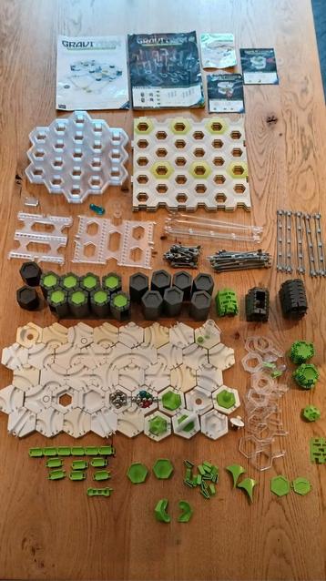 GraviTrax o.a. starterset + starterset vertical beschikbaar voor biedingen
