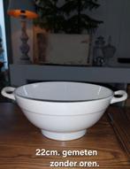 Beslagkom, schaal van Petrus Regout., Ophalen of Verzenden