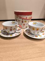 Leuke kopjes en schotels met kerstmotieven, Huis en Inrichting, Keuken | Servies, Ophalen of Verzenden, Zo goed als nieuw, Overige stijlen