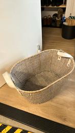 Leuke grote mand!, Huis en Inrichting, Woonaccessoires | Schalen en Manden, Ophalen, Gebruikt, Mand, Riet