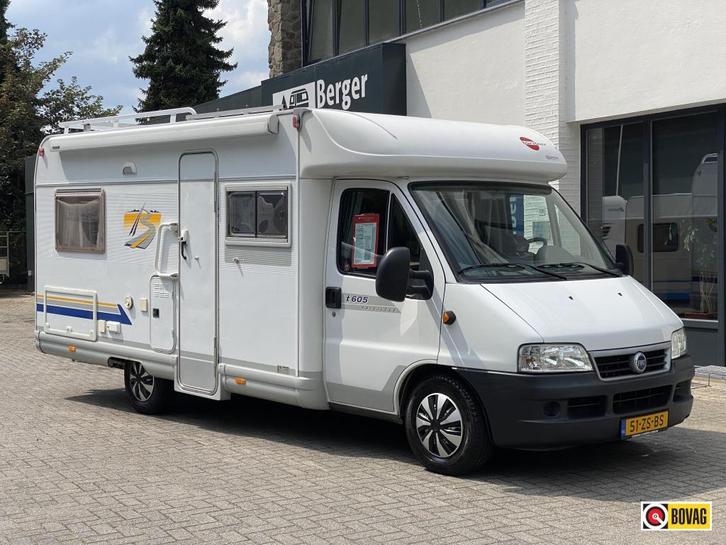 Bürstner T605, Caravans en Kamperen, Campers, tot en met 4, Bürstner, Diesel, Handgeschakeld, Standaard zit, Chemisch toilet, Ringverwarming