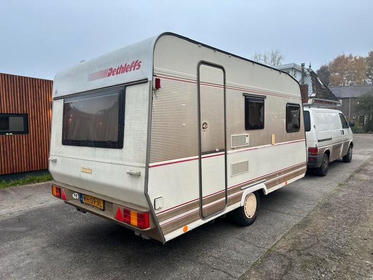 Dethleffs RM3 Caravan '92, 4 persoons + Luifel, Caravans en Kamperen, Caravans, Bedrijf, tot en met 4, 750 - 1000 kg, Treinzit
