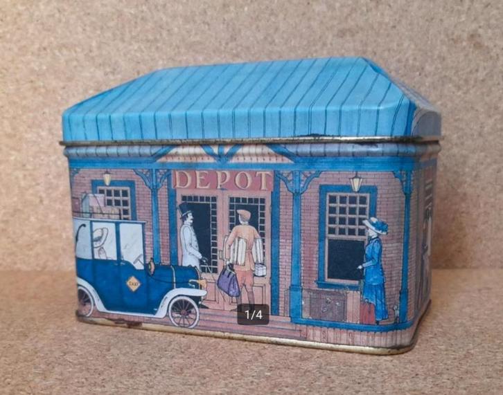 Blik Huisje Tramhalte Treinstation 12 x 9,5 x 7,5 cm, Verzamelen, Blikken, Gebruikt, Overige, Ophalen of Verzenden