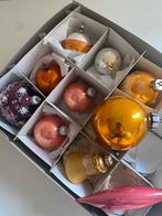 Vintage kerstballen- jaren 50- handbeschilderd, Diversen, Kerst, Ophalen of Verzenden, Zo goed als nieuw