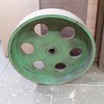 2 x gietijzeren vliegwiel machine onderdeel, Ophalen, Gebruikt