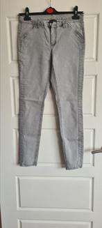 Te koop grijze dames broek, merk Yessica (C&A)maat 38, Maat 38/40 (M), Yessica, Ophalen of Verzenden, Zo goed als nieuw