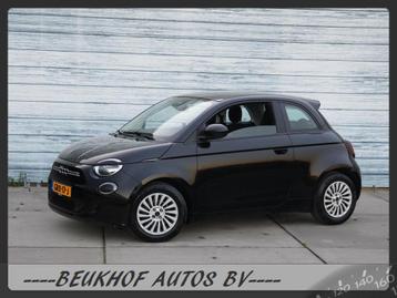 Fiat 500 E Action 24 kWh bj2022 N.a.p 13.000km Airco Soh 96% beschikbaar voor biedingen