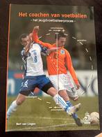 Het leren en coachen van voetballen -het jeugdvoetballeerpro, Boeken, Ophalen of Verzenden, Nieuw, B. van Lingen