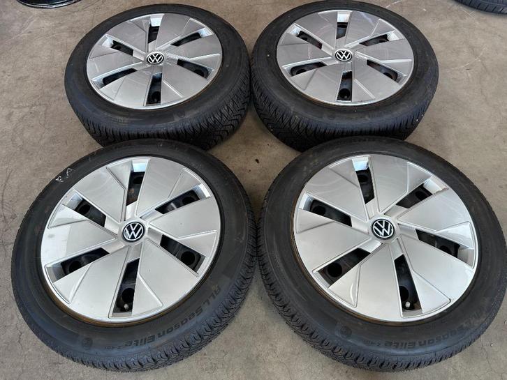 18 inch originele velgen + all season banden Volkswagen ID.3, Auto-onderdelen, Banden en Velgen, Banden en Velgen, All Season