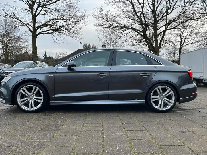 Audi A3 1.5 Tfsi CoD Ultra 150pk S Tronic 3x S-Line, Auto's, Audi, Particulier, A3, Benzine, B, Sedan, Automaat, Origineel Nederlands