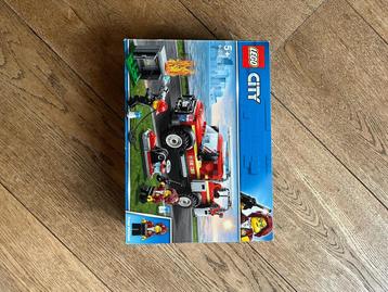 Lego City reddingswagen 60231 beschikbaar voor biedingen