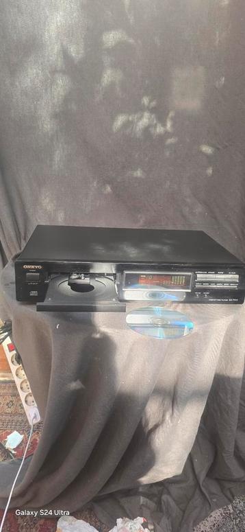 Onkyo cd speler  beschikbaar voor biedingen