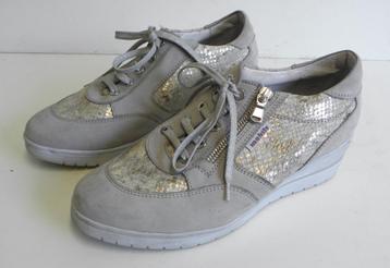  Mobils Sneakers maat 5,5 (38,5-39)  beschikbaar voor biedingen