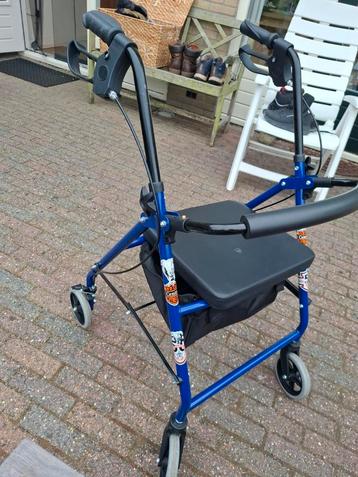 Opvouwbare rollator beschikbaar voor biedingen