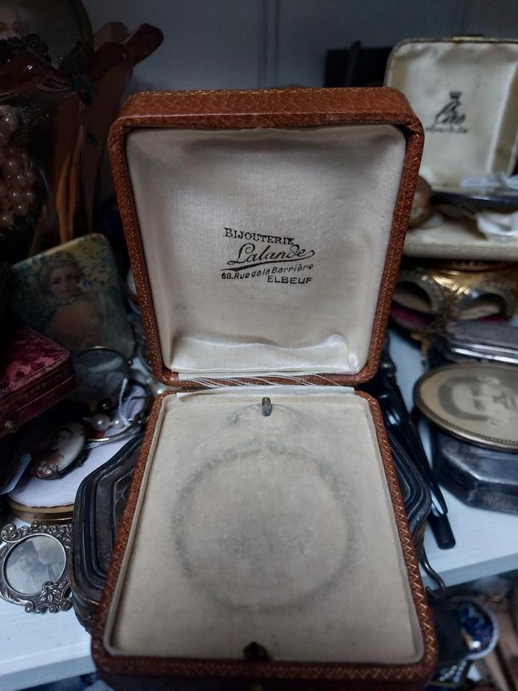 Mooi oud Frans Porte Montre (horloge) juweliers doosje, Antiek en Kunst, Curiosa en Brocante, Ophalen of Verzenden