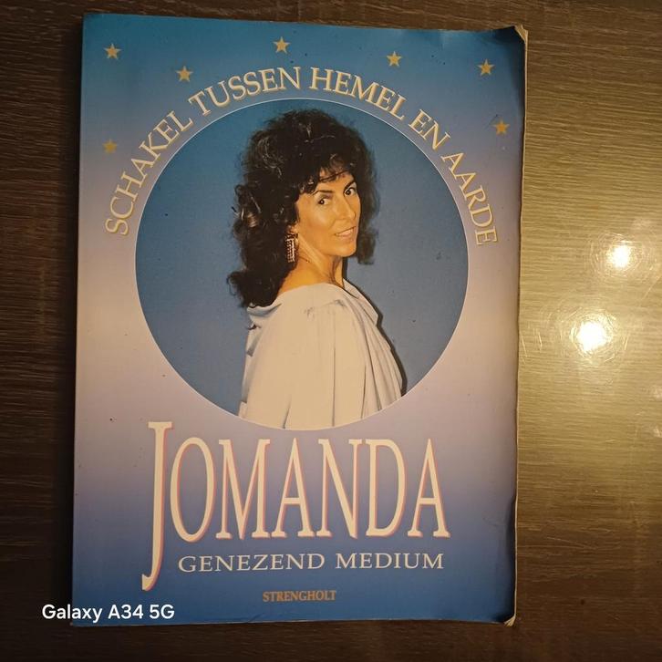 Jomanda - Schakel tussen Hemel en Aarde, Boeken, Esoterie en Spiritualiteit, Gelezen, Achtergrond en Informatie, Spiritualiteit algemeen