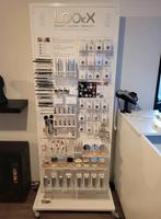Lookx display verrijdbaar met voorraad en testers, Sieraden, Tassen en Uiterlijk, Uiterlijk | Cosmetica en Make-up, Ophalen, Zo goed als nieuw