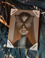 30x40 print van vrouw met gouden lijst, Ophalen of Verzenden, Zo goed als nieuw, Hout, Minder dan 50 cm