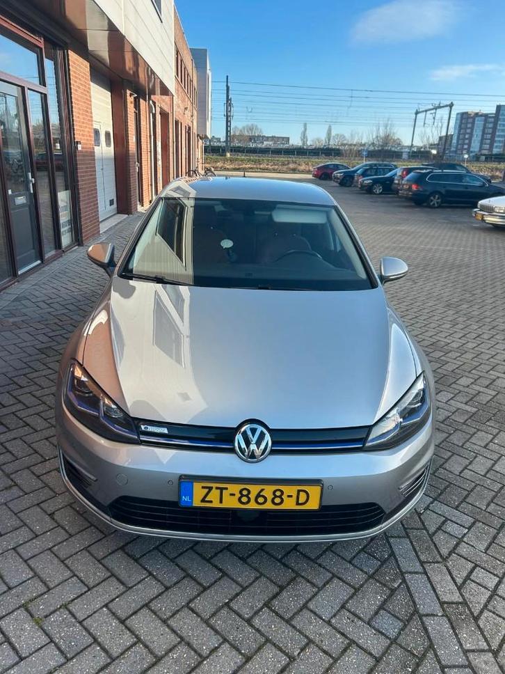 Volkswagen E-Golf 2019 Grijs, Warmtepomp, Auto's, Volkswagen, Particulier, Golf, Elektrisch, Hatchback, Automaat, Origineel Nederlands