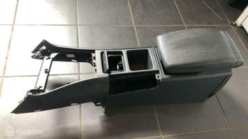 Middenconsole origineel zwart Volvo V70 II ('00-'08) beschikbaar voor biedingen