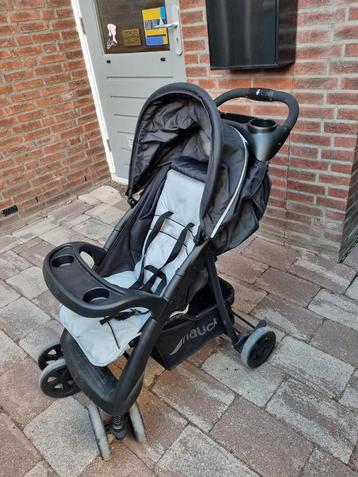 Buggy stevig weinig gebruikt beschikbaar voor biedingen