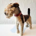 STEIFF Klassieker: Grote Airedale Terrier 'Terry' jaren 50, Antiek en Kunst, Ophalen of Verzenden