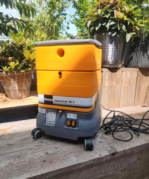 Taski aquamat tapijtreiniger, Doe-het-zelf en Verbouw, Reinigingsmachines, Zo goed als nieuw, Overige typen, Ophalen