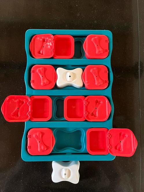 Hondenpuzzel, Dieren en Toebehoren, Hondenspeelgoed, Gebruikt, Intelligentiespeelgoed, Ophalen