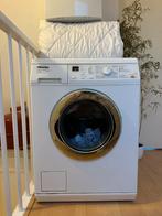 Miele W3241 SoftCare System wasmachine, Witgoed en Apparatuur, Wasmachines, Ophalen, Zo goed als nieuw, 85 tot 90 cm, 1200 tot 1600 toeren