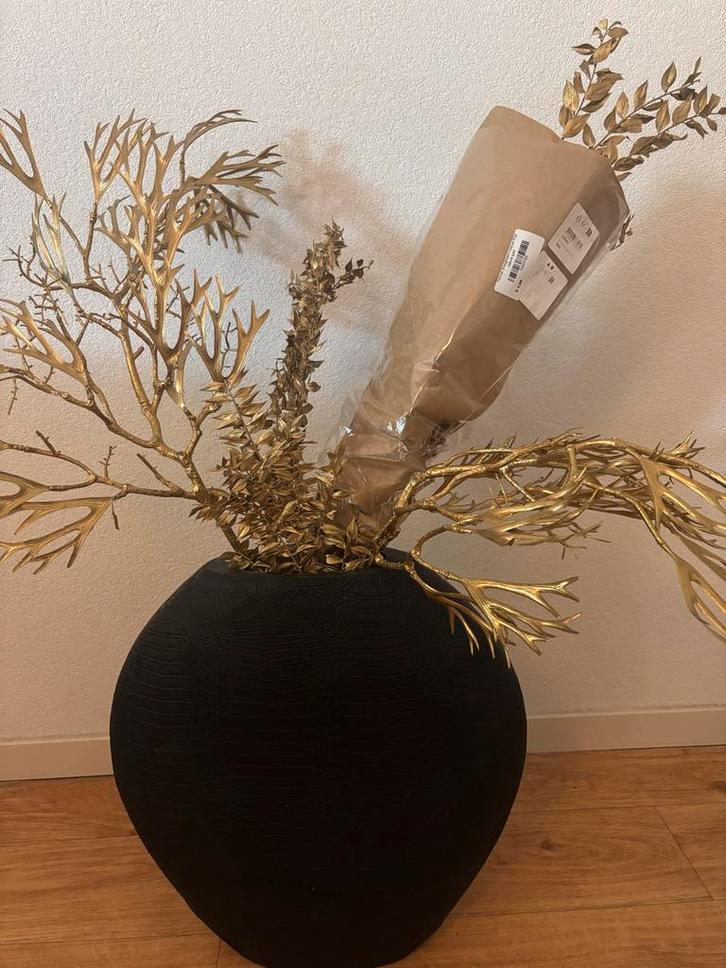 Zwarte Vaas met Gouden Takken, Huis en Inrichting, Woonaccessoires | Vazen, Zo goed als nieuw, Zwart, 75 cm of meer, Overige materialen