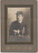 Stuurman uniform Java Ned Indie China Japan op karton 1910, Gebruikt, Foto, Ophalen of Verzenden, Voor 1940