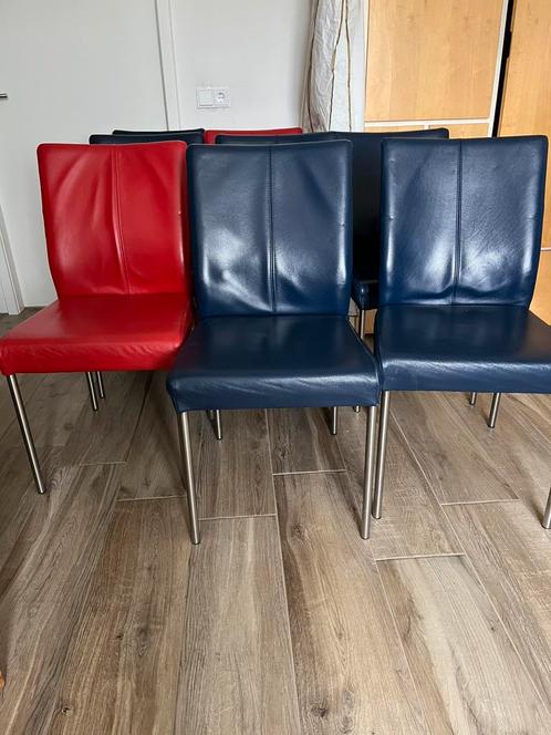 8 eetkamerstoelen, 6 blauw, 2 rood leer, Huis en Inrichting, Stoelen, Gebruikt, Vijf, Zes of meer stoelen, Leer, Blauw, Ophalen