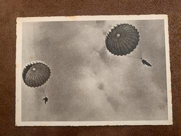 Oude Duitse ansichtkaart parachutisten beschikbaar voor biedingen