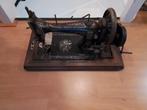 Oude naaimachine  merk slinger, Antiek en Kunst, Antiek | Naaimachines, Ophalen