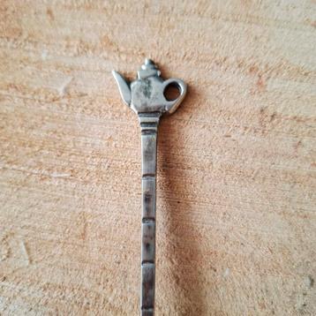 Vintage grote theelepel met theepot motief  beschikbaar voor biedingen