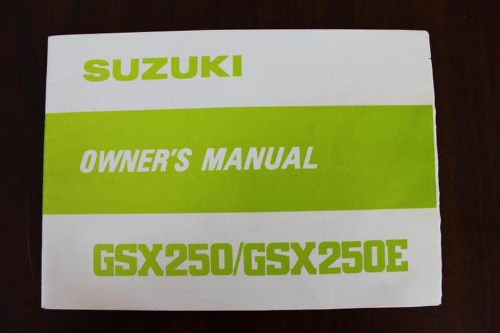 Suzuki GSX250 E 1979 motorcycle owner's manual GSX 250, Motoren, Handleidingen en Instructieboekjes, Suzuki, Ophalen of Verzenden