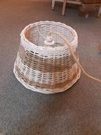 Witte rotan lampenkap, Huis en Inrichting, Lampen | Lampenkappen, 25 tot 50 cm, Rond, Ophalen of Verzenden, Bruin