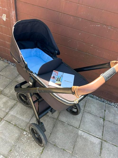Dubatti combi kinderwagen en buggy zwart met bruin handvat, Kinderen en Baby's, Kinderwagens en Combinaties, Gebruikt, Kinderwagen