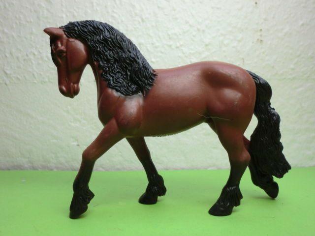 Bruin paardje dierfiguur MacDonalds, 8 cm, Verzamelen, Dierenverzamelingen, Gebruikt, Beeldje of Figuurtje, Hond of Kat, Ophalen of Verzenden