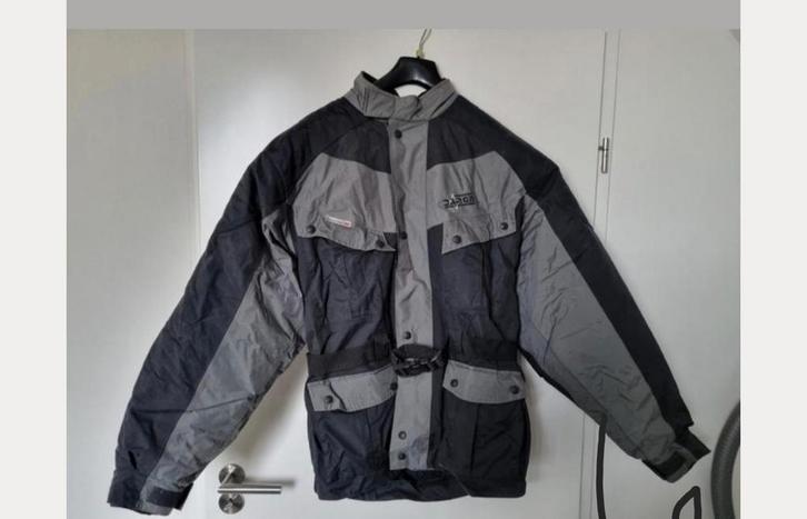 Te koop: Motorjas  XL, Dainese motorbroek mt 50, Motoren, Kleding | Motorkleding, Ophalen of Verzenden