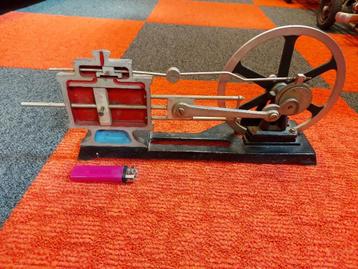 school model stoom machine  opengewerkt  werkend beschikbaar voor biedingen