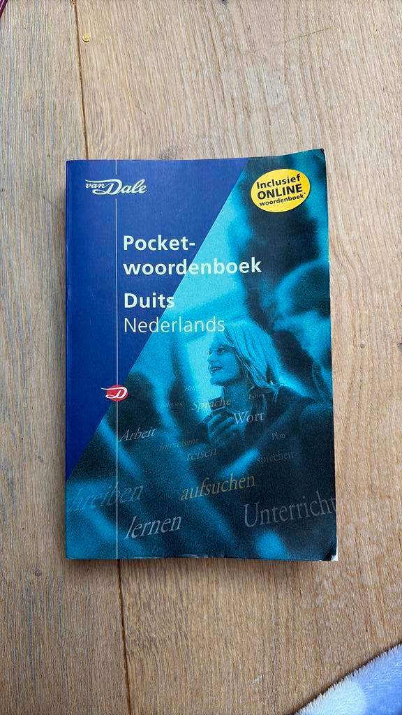 Van Dale Pocketwoordenboek Duits-Nederlands, Boeken, Woordenboeken, Zo goed als nieuw, Duits, Van Dale, Ophalen of Verzenden