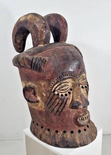 240530 - Antique Afrikaans Kuba Bwoom masker -CERTIFICATE - 