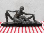 antiek beeld-ART-DECO  jonge vrouw, Antiek en Kunst, Ophalen of Verzenden