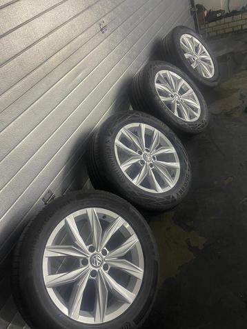 Volkswagen Kingston Velgen 235 55 18 inch ZGAN Origneel beschikbaar voor biedingen